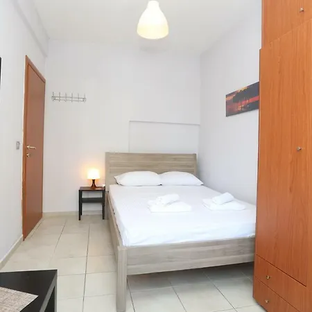Pantheon City Center Studio Apartment Thessaloniki